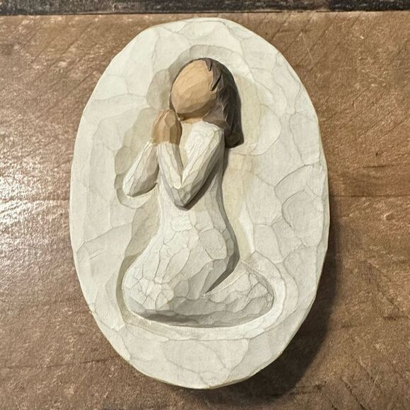 Willow Tree Angel of Prayer Trinket Box - Picture 1 of 3